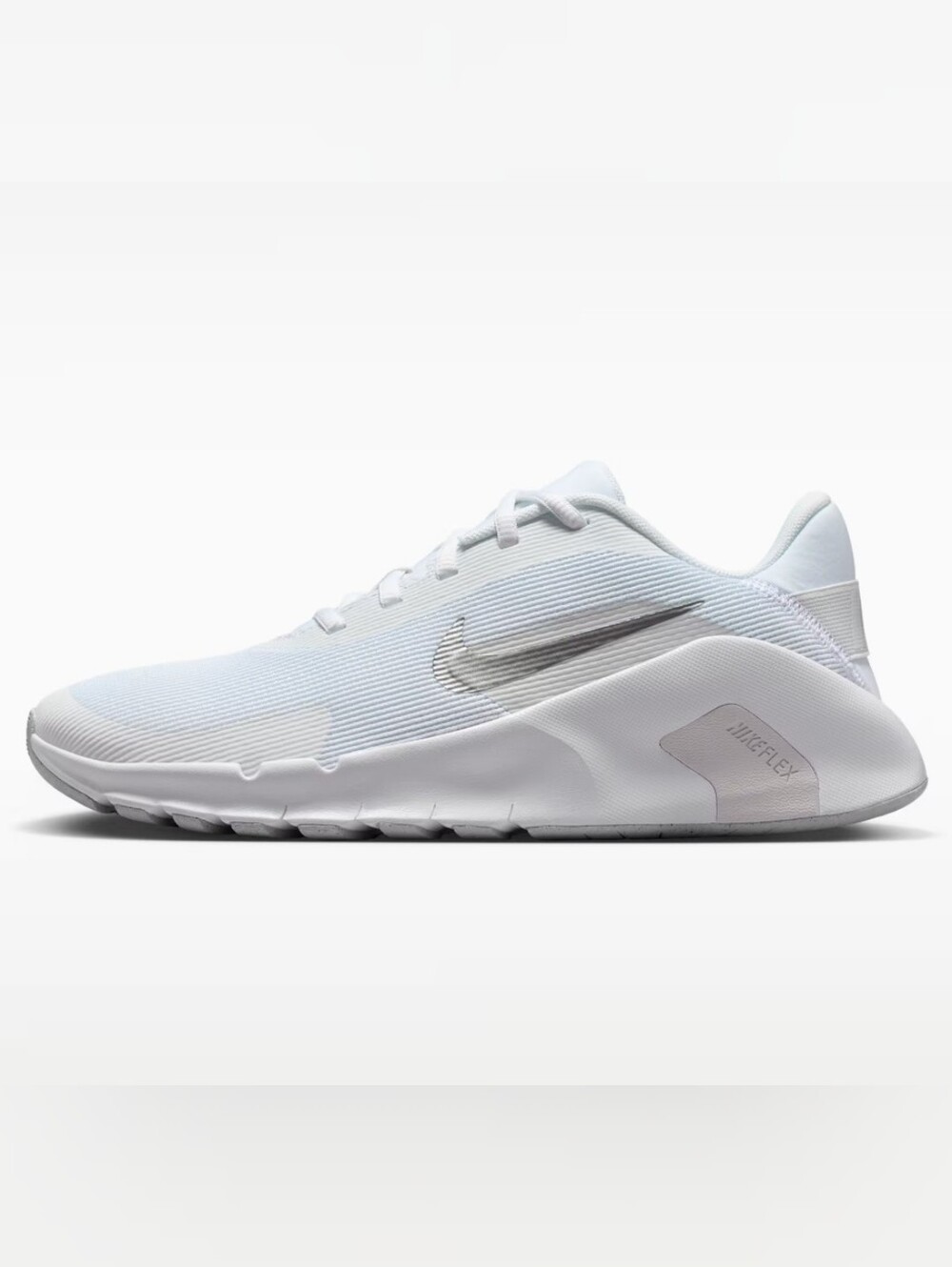 Nike FIRE! NIB! Flex Train in White/Metallic Silver. Sz 7. R2S!